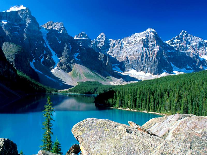 Moraine-Lake-Canadian-Rockies.jpg