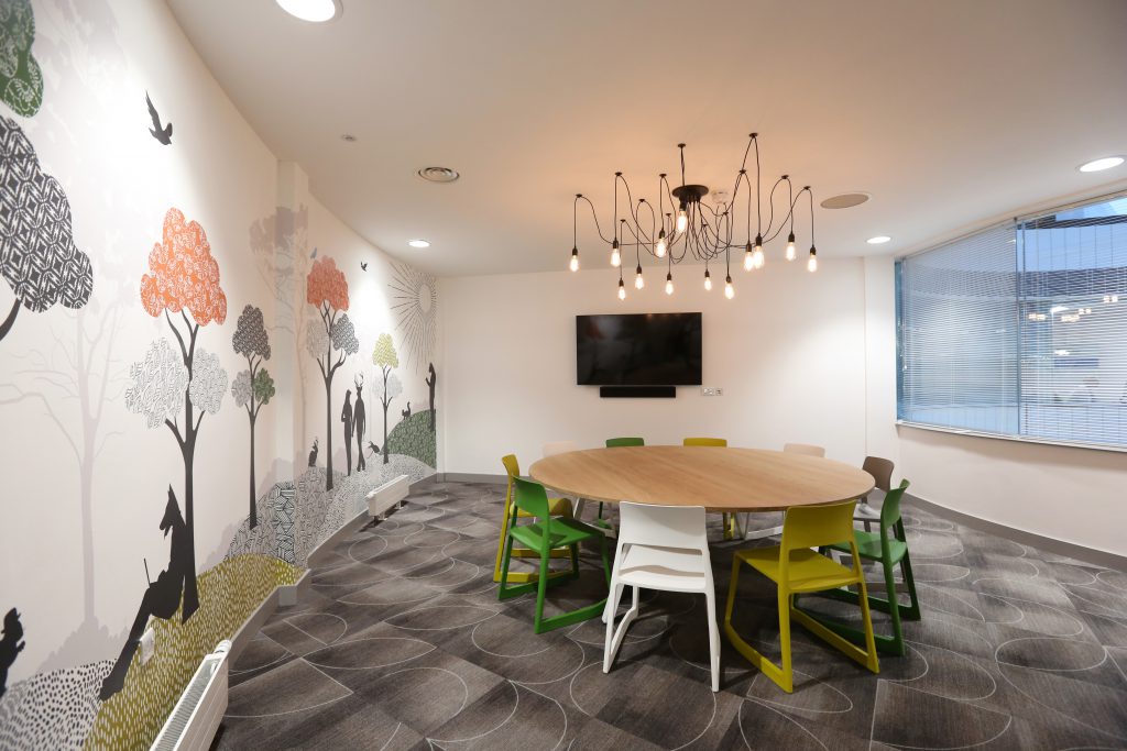 the ingenuity lab, meeting room, biophillic office design