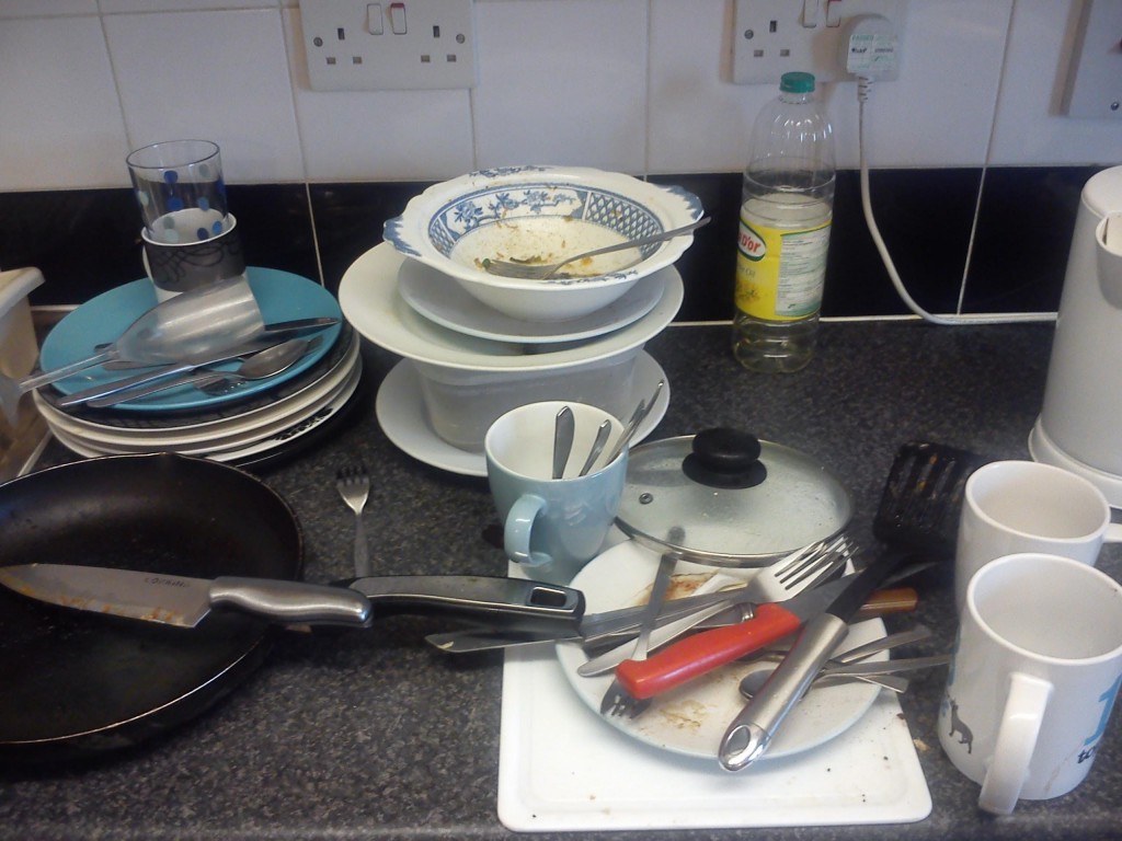 (Smallest the dirty dish pile has been in months)