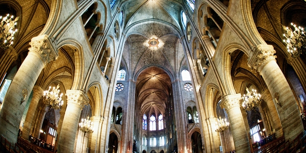 Interior Notre Dame - Paris
