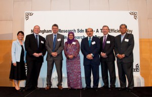 Dr Angelina Yee (Operations Director, MyResearch), Professor Graham Kendall (CEO, MyResearch), Mr Ray Kyles (Acting Britsih High Commissioner to Malaysia), Ms Noor Aieda Ahmad (Director of R&D and Business Services Division, MIDA), Tan Sri Mustafa Mansur (Chairman of Nottingham MyResearch), Mr Tony Collingridge OBE (Director of UK Trade and Investment), Tuan Haji Sharudin Jaafar (Director of Nottingham MyResearch)