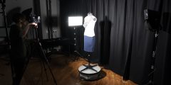 Photograph showing studio setup for imaging a 3D mannequin.