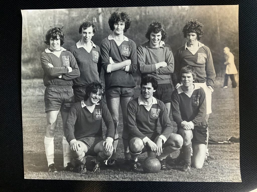 Medical School Squad which hosted the 1975 UK Medical School 6-a-side competition
