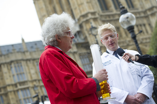 Professor Sir Martyn Poliakoff and Minister for Universities and Science, Jo Johnson MP at Nottingham in Parliament Day