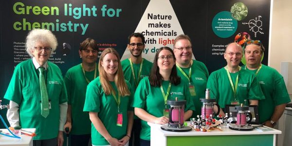 'Green light for Chemistry' team at #SummerScience 2019